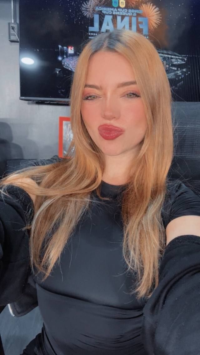 I’m available for both incall and outcall services. Massage Included with happy ending. Reach out to me (682) 218-0259. Anna - Image 2